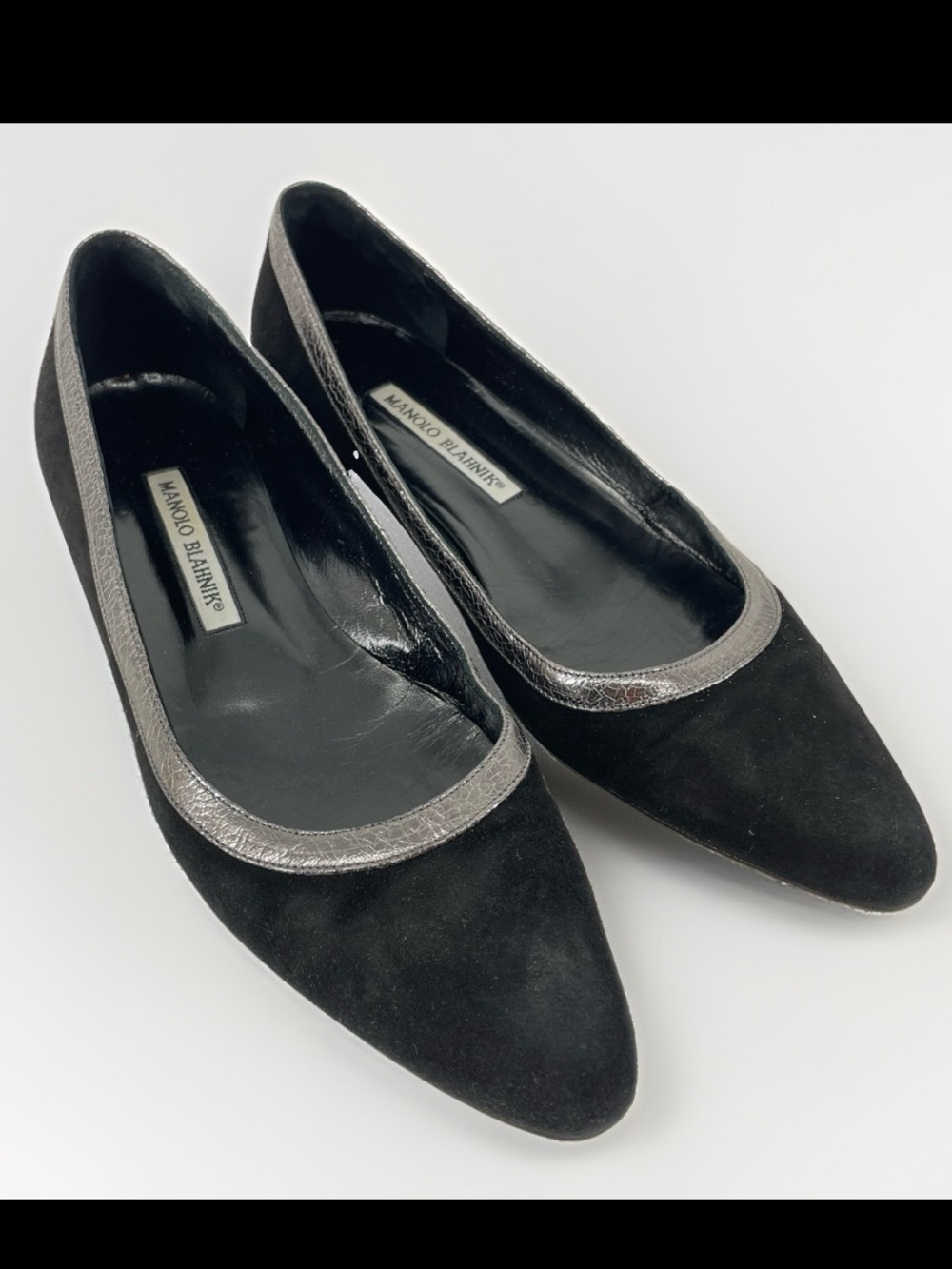 Manolo Blahnik Suede Leather Trim Black silver Embellishment Flats 7.5  37 1/2